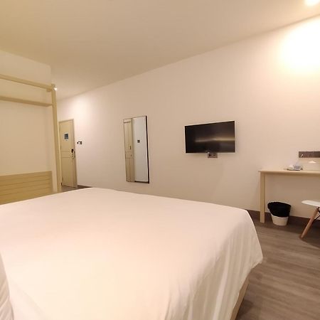 True Blue Hotel Menteng จาการ์ตา ภายนอก รูปภาพ
