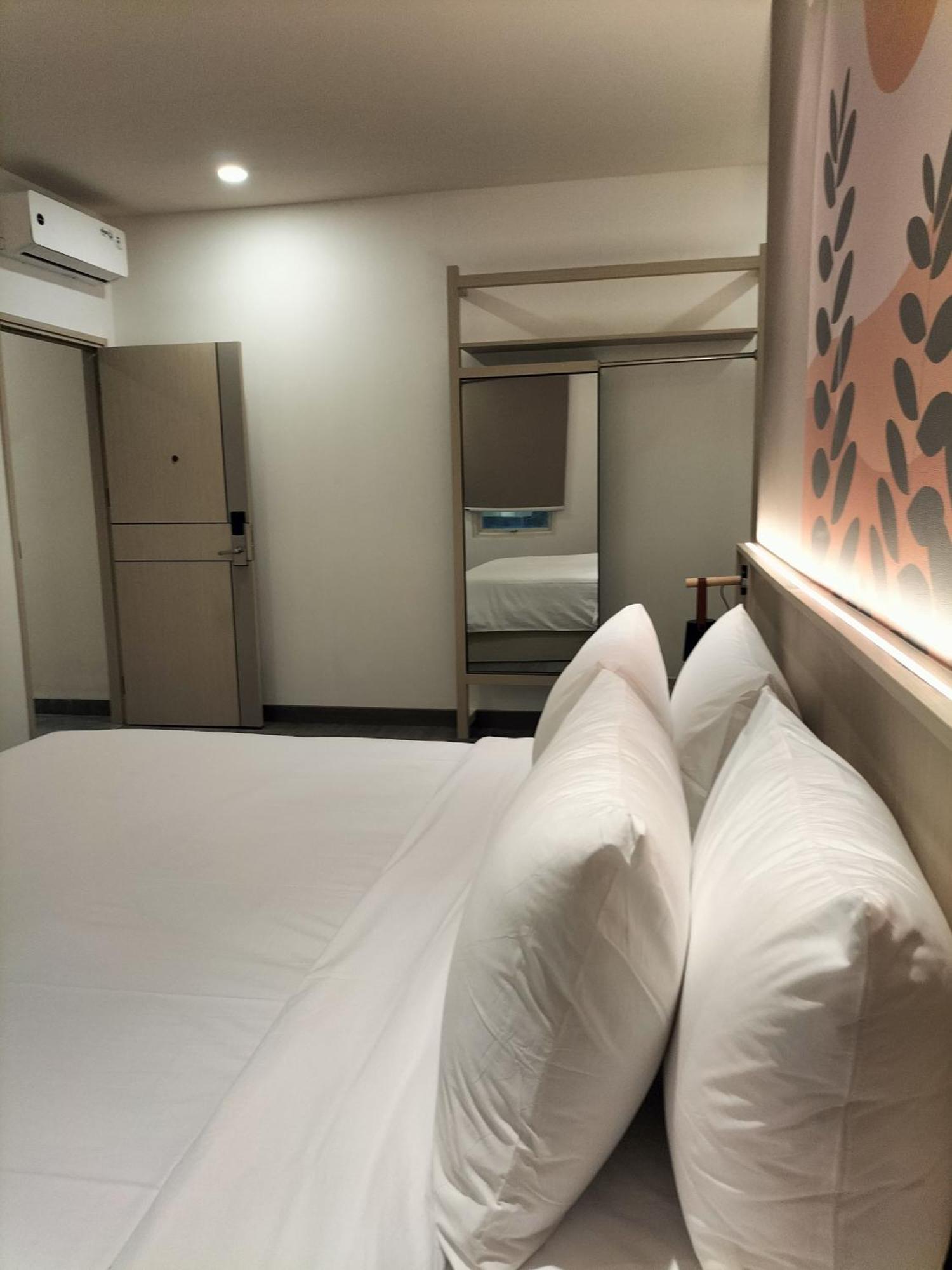True Blue Hotel Menteng จาการ์ตา ภายนอก รูปภาพ