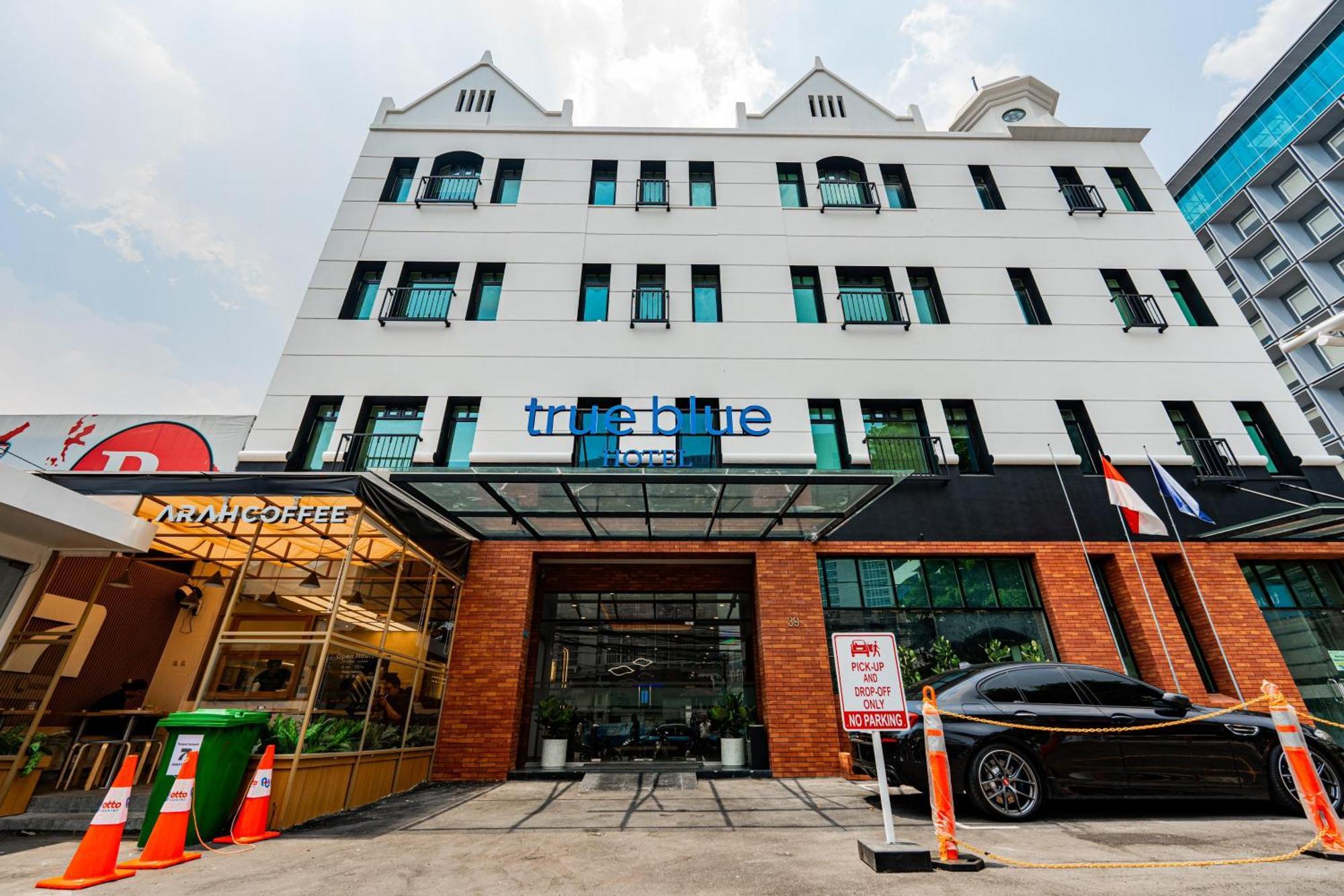True Blue Hotel Menteng จาการ์ตา ภายนอก รูปภาพ
