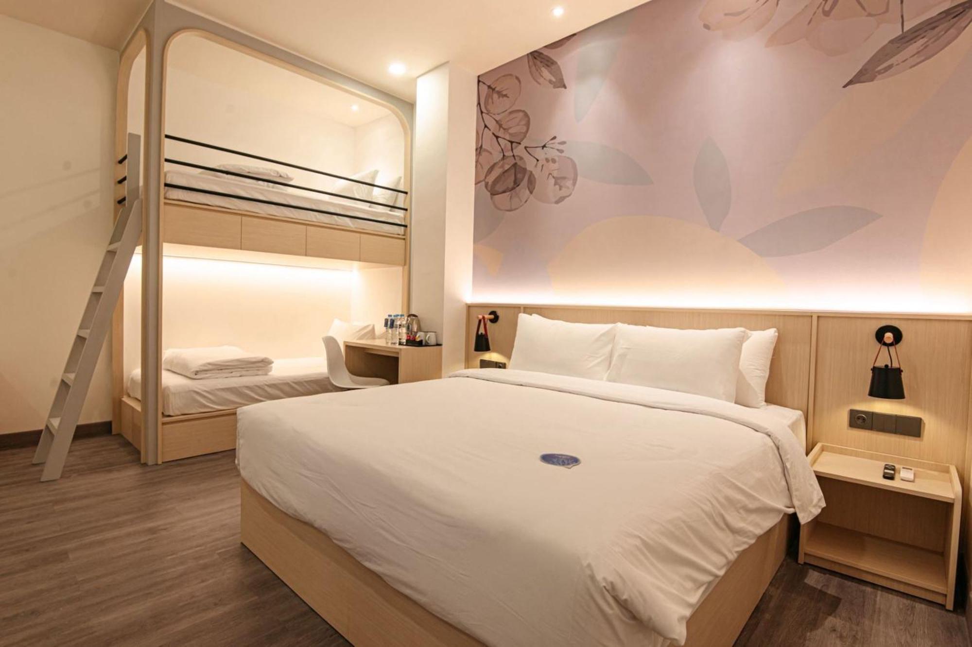 True Blue Hotel Menteng จาการ์ตา ภายนอก รูปภาพ